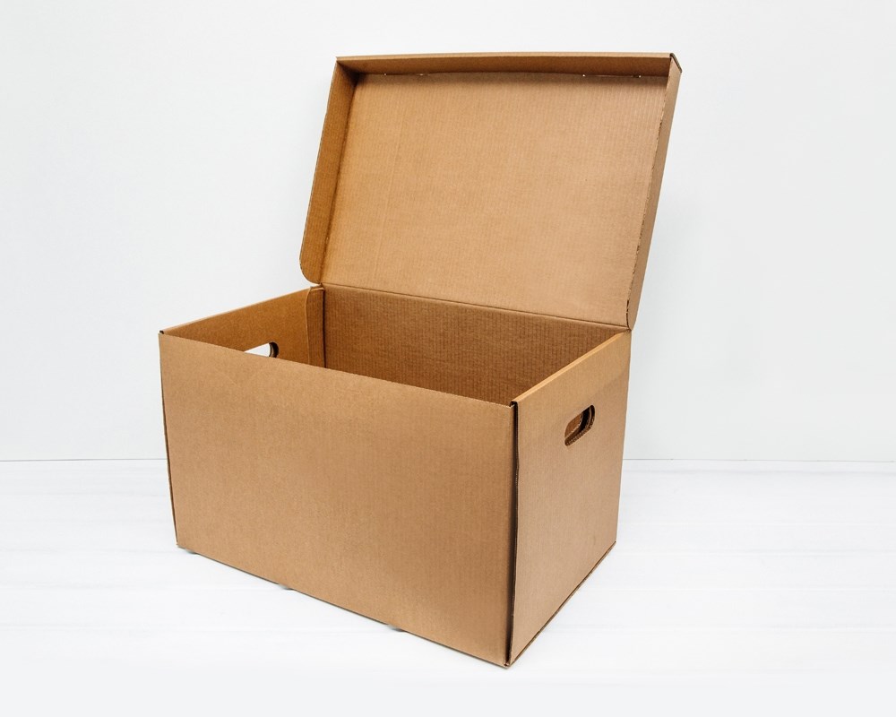 Картонная коробка с прозрачной крышкой