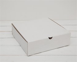 УЦЕНКА Коробка для пирога 23х23х7 см из плотного картона, белая