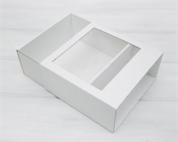 Коробка-пенал c окошком, 20х20х9 см, белая