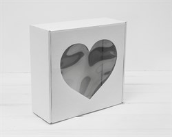 Коробка подарочная с окошком «Сердце», 25х25х10 см, белая