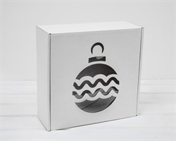 Подарочная новогодняя коробка с окошком «Ёлочный шар», 25х25х10 см, белая