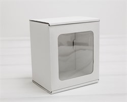 Коробка с окошком, 15х14х10 см, из плотного картона, белая